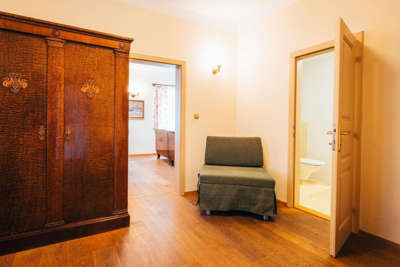 Sv. Hubertus Hotel Cesky Krumlov Bagian luar foto