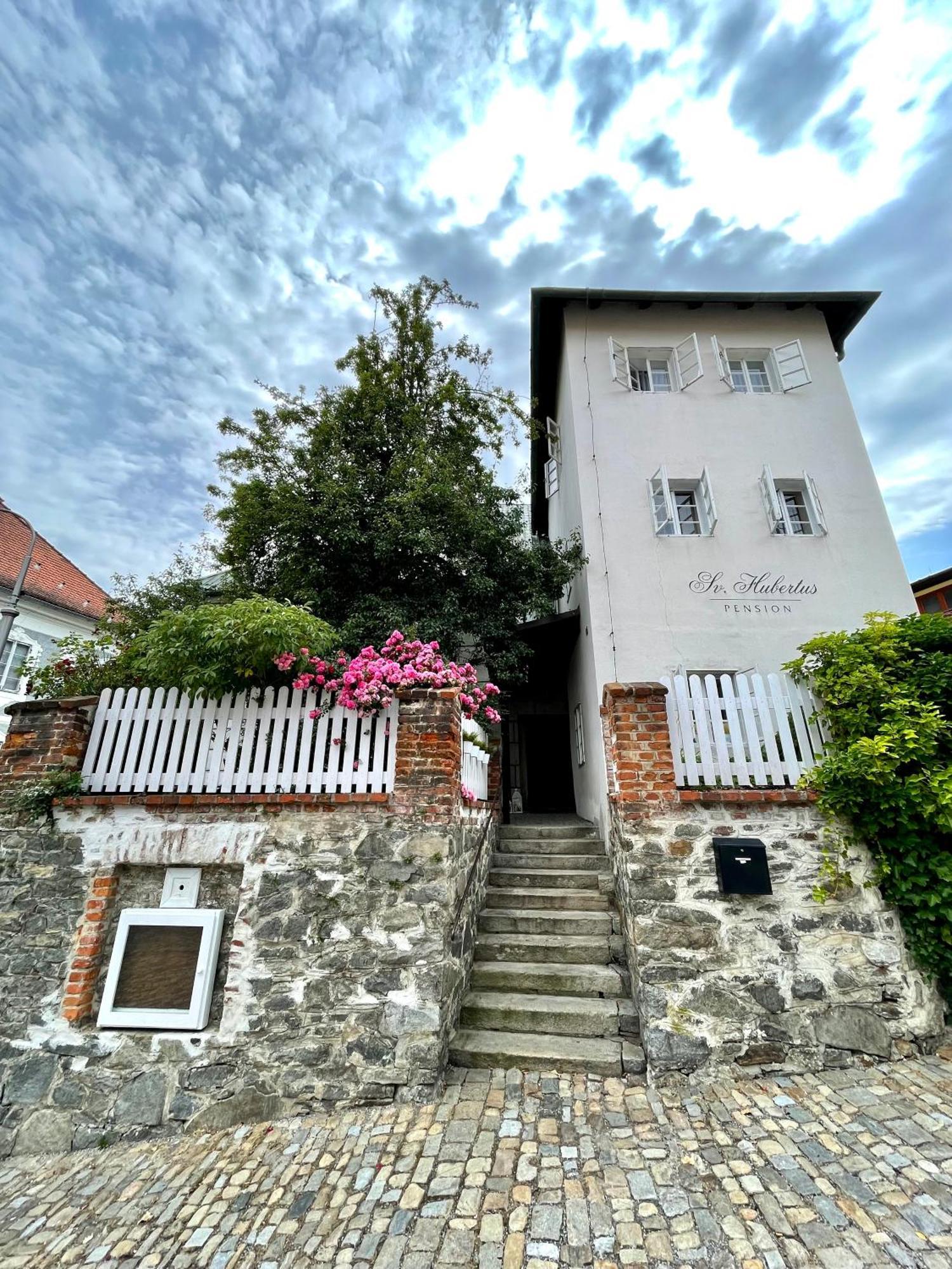 Sv. Hubertus Hotel Cesky Krumlov Bagian luar foto
